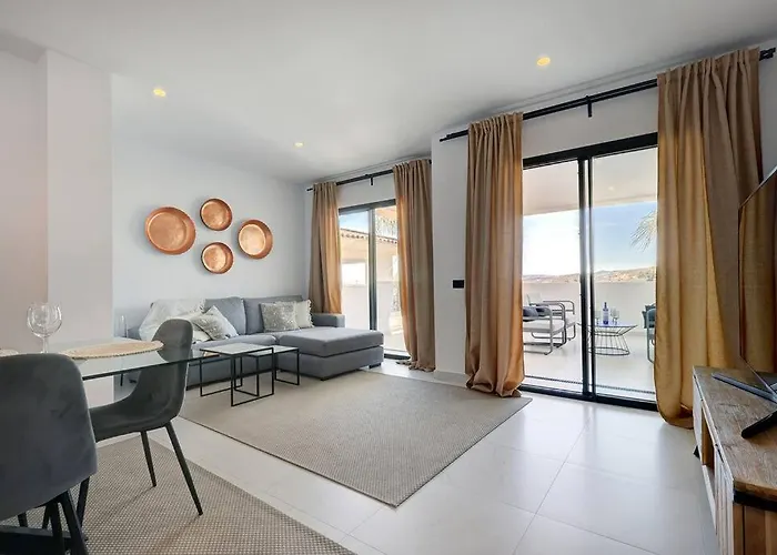 Luxurious At Hills With Stunning Views Estepona