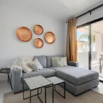 Appartamento Luxurious At Hills With Stunning Views