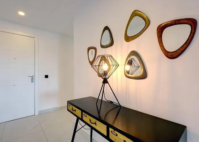 Luxurious At Hills With Stunning Views Apartment *