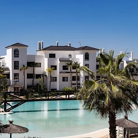 Luxurious At Hills With Stunning Views * إِستيبونا